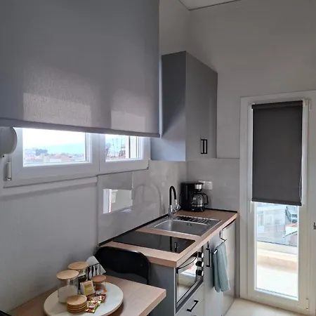 With A View! Apartamento Cozani